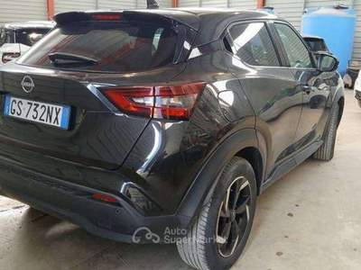 Nissan Juke Juke II 2020 1.0 dig-t N-Connecta 114cv dct TG : G Nero usata Basiliano
