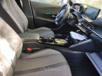 Peugeot 2008 BlueHDi 130 EAT8 Allure Pack S/S aut.  TG : GK317R Grigio usata Basiliano