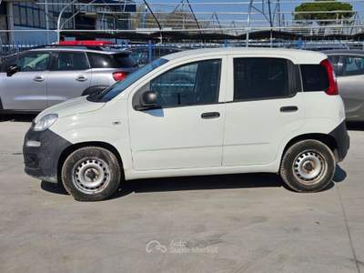 Fiat Panda 1.2 69 CV VAN 2 POSTI EURO6 POP - FS042VG Bianco usata Basiliano