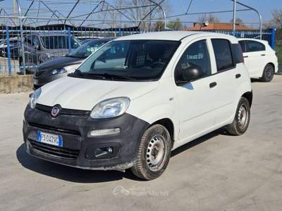 Fiat Panda 1.2 69 CV VAN 2 POSTI EURO6 POP - FS042VG Bianco usata Basiliano