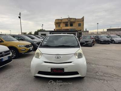 Toyota iQ 1.0 Sol Bianco usata Volla