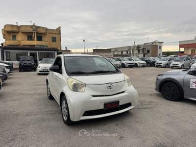Toyota iQ 1.0 Sol Bianco usata Volla