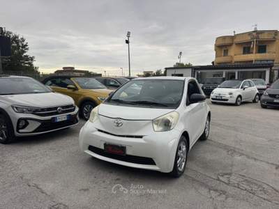 Toyota iQ 1.0 Sol Bianco usata Volla