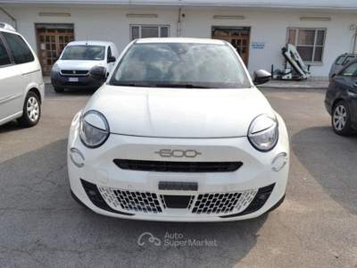 Fiat 600 1.2 Hybrid 110CV DCT MHEV La Prima KM ZERO Bianco usata COMACCHIO