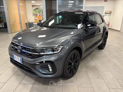 Volkswagen T-Roc 1.5 benzina 150cv.   Aut.  R-Line , Km 40.000 Grigio usata Alba