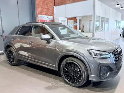 Audi Q2 35 TDI S tronic S line Black Line TETTO - MATRIX Grigio usata Imola