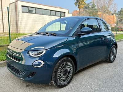 Fiat 500 Berlina Hybrid Torino KM0 - LED - CRUISE C. - 16 Blu/Azzurro usata Imola