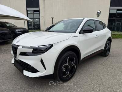 Alfa Romeo Junior 1.2 145CV Hybrid eDCT6 Speciale NAVI - LED - 18 Bianco usata Imola