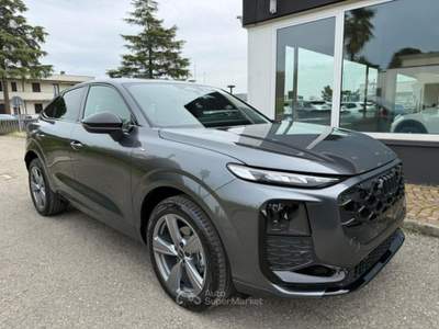 Audi Q3 Sportback TFSI 110 Kw S tronic S Line Edition KM0 Grigio usata Imola