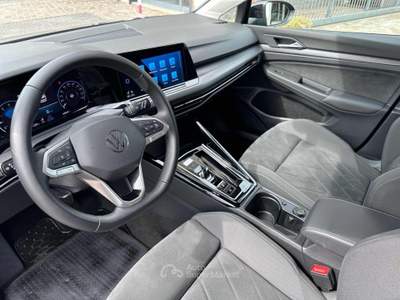 Volkswagen Golf 1.5 eTSI 130cv. EVO ACT DSG Style Nero usata Torre de' Roveri