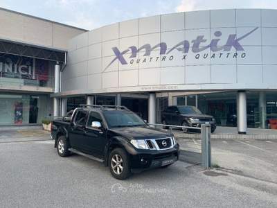 Nissan Navara 2.5 dCi 190CV 4 porte Double Cab LE Nero usata San Vendemiano