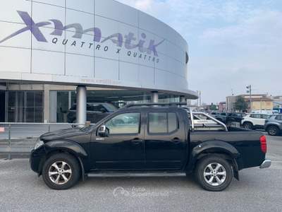 Nissan Navara 2.5 dCi 190CV 4 porte Double Cab LE Nero usata San Vendemiano