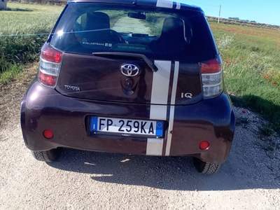 Toyota iQ Cambio manuale Arancione usata Foggia
