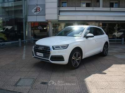 Audi Q5 2.0 TDI 190 CV quattro S tronic Business Sport Bianco usata Nova Milanese