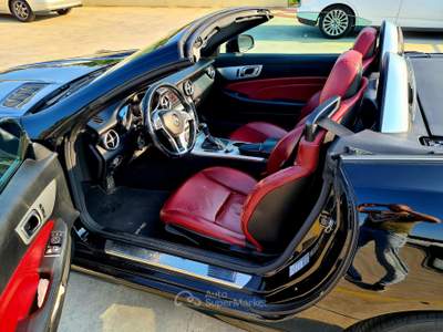Mercedes-Benz SLK cambio automatico Nero usata sezze
