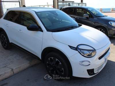 Fiat 600 Hybrid 100 CV DCT MHEV La Prima Bianco usata Trapani