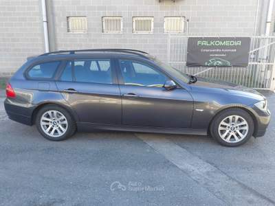 BMW Serie 3 320i E91 sw Touring Eletta 170cv auto FULL SERVICE Grigio usata Bernate Ticino