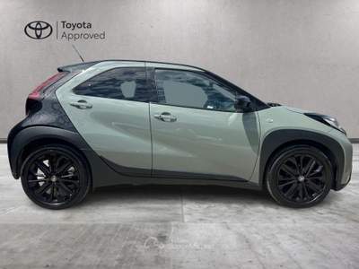 Toyota Aygo 1.0 VVT-i 72 CV 5 porte Lounge Air Verde usata Sassari