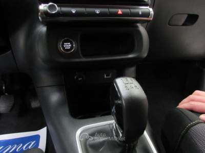 Citroen C3 1.2 PureTech 83 S&S Shine Bianco usata Rho