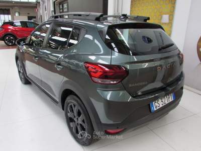 Dacia Sandero Stepway 1.0 TCe ECO-G Extreme Verde usata Rho