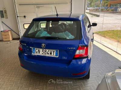 Skoda Fabia 1.0 MPI 75 CV Design Edition DOPPIO TRENO GOMME Blu/Azzurro usata Montecrestese