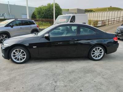 BMW Serie 3 320d OTTIME CONDIZIONI Nero usata CANELLI