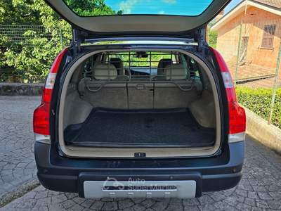 Volvo V70/XC70 Summum Nero usata Valmontone