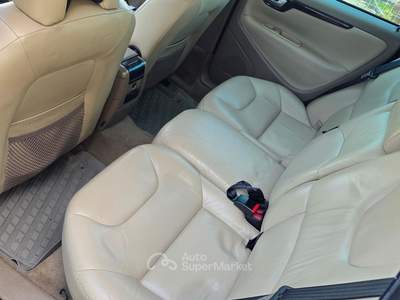 Volvo V70/XC70 Summum Nero usata Valmontone