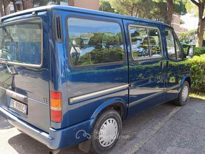 Ford Transit/Tourneo Vendo per inutilizzo Blu/Azzurro usata Livorno