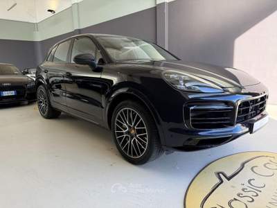 Porsche Cayenne TIPTRONIC S  -- VERSIONE441CV -- Nero usata Medesano
