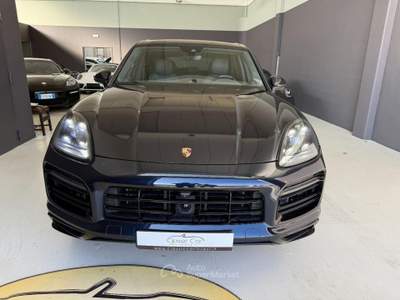 Porsche Cayenne TIPTRONIC S  -- VERSIONE441CV -- Nero usata Medesano