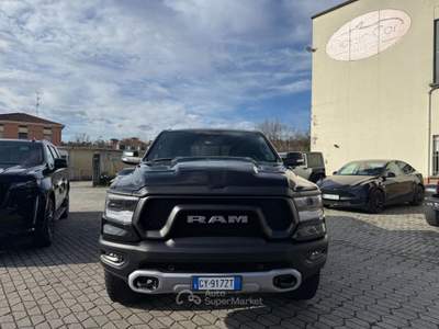 RAM 1500 V8  HEMI CREW CAB - REBEL Nero usata Medesano