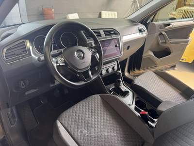 Volkswagen Tiguan 1.4 TSI Business BlueMotion Technology Nero usata Medesano