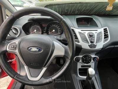 Ford Fiesta ok Neopatentato  diesel euro 5 Rosso usata Truccazzano