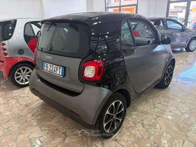 Smart ForTwo 70 1.0 Youngster Grigio usata Aversa