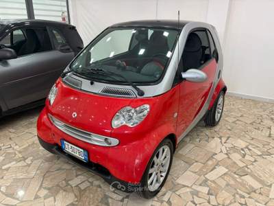 Smart ForTwo 700 coupé passion (45 kW) Rosso usata Aversa