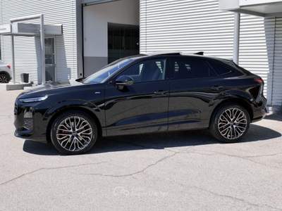 Audi Q3 Sportback NEW 2.0 Tdi 150cv S-tr. S-line edition Nero usata Civita Castellana