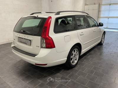 Volvo V50 D2 POLAR-UNIPRO-FRIZIONENUOVA-PERFETTA Bianco usata Fossano