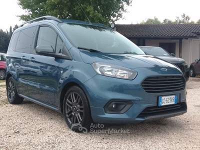 Ford Tourneo Courier 1.5 TDCI 100 CV S&S AUTOVETTURA Grigio usata Forlimpopoli