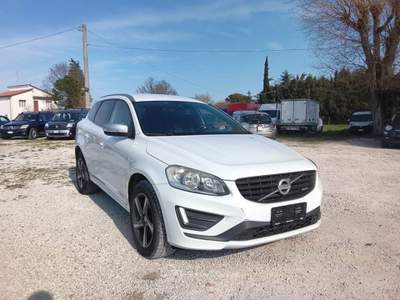Volvo XC60 D5 AWD Geartronic R-design Kinetic Bianco usata Forlimpopoli