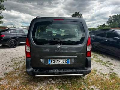 Peugeot Partner Tepee 1.6 e-HDi 92 CV S&S Outdoor Grigio usata Forlimpopoli