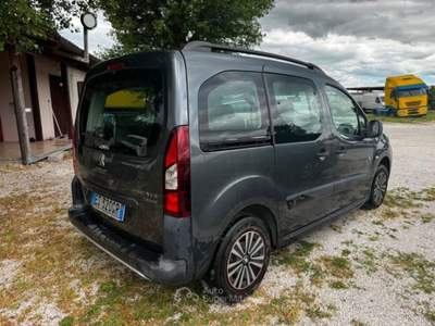Peugeot Partner Tepee 1.6 e-HDi 92 CV S&S Outdoor Grigio usata Forlimpopoli