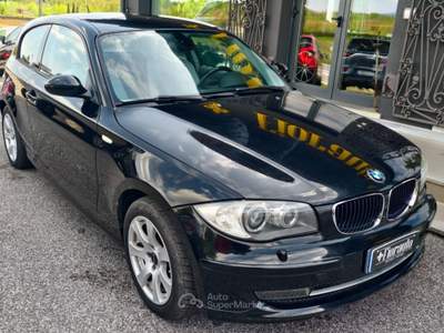 BMW Serie 1 116i i cat 3p Attiva X COMMERCIANTI MOTORE KO Argento usata Tarcento