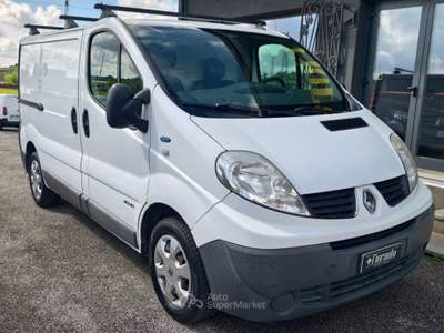 Renault Trafic T27 2.0 dCi/115 PC-TN Furgone 3posti Bianco usata Tarcento
