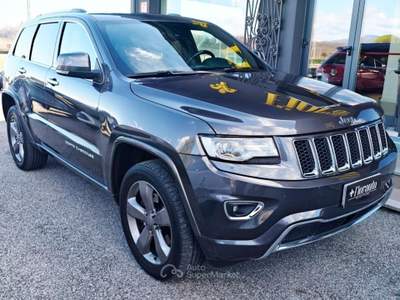 Jeep Grand Cherokee 3.0mjt250 CV Overland Grigio usata Tarcento