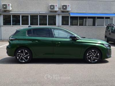 Peugeot 308 Allure Pack 130cv Verde usata Marcallo con Casone
