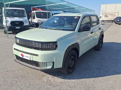 Fiat Grande Panda 1.2 100 CV S&S Icon NUOVO MOTORE CON CATENA DI DISTRIBUZIONE!!!! Oro usata Fossano
