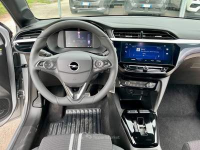 Opel Corsa GS. Automatico AT8 Argento usata TURRIVALIGNANI