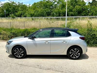 Opel Corsa GS. Automatico AT8 Argento usata TURRIVALIGNANI