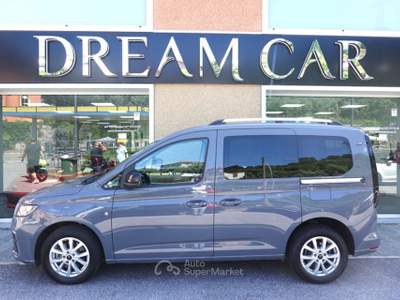 Ford Tourneo Connect 2.0 EcoBlue 122 CV Powershift Titanium Grigio usata Savona
